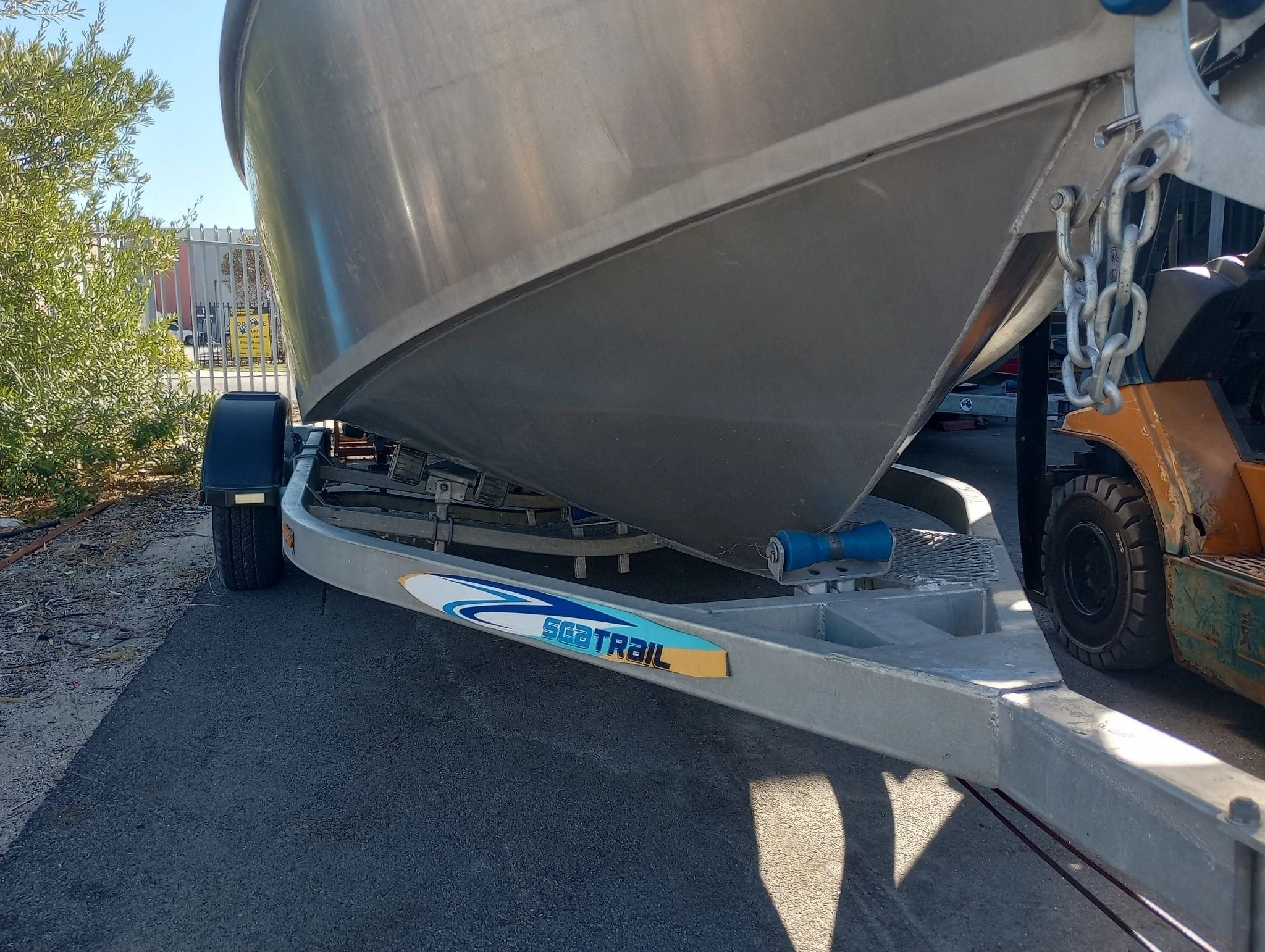 MIG welded Wavemaster aluminium kit boat.